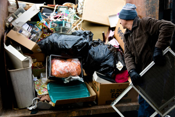 Best Commercial Junk Removal  in Blue Earth, MN